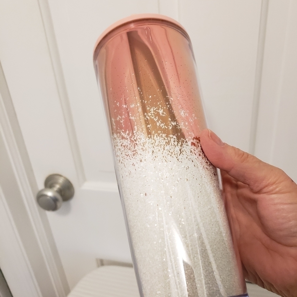 Starbucks Holiday 2019 Cascading Snow Rose Gold Pink Glitter 24 Oz T… - Picture 5 of 8